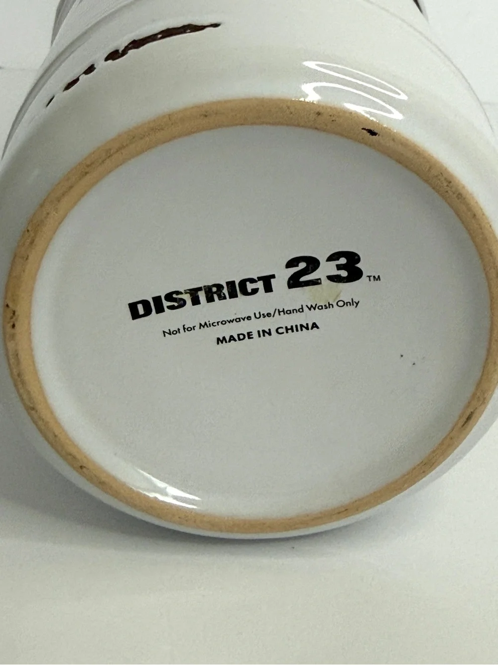District 23 Tea Canister Black/White  | Kitchen